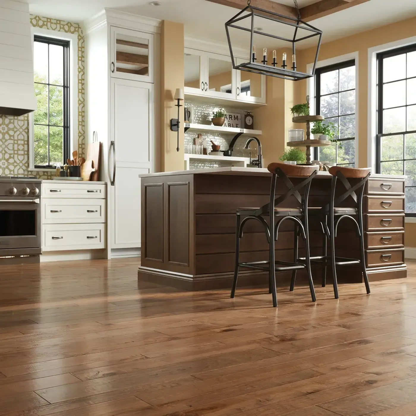 YukonMaple-SW549-01001-GoldDust-MixWidth Medium brown hardwood flooring in a kitchen | Floorco Premium